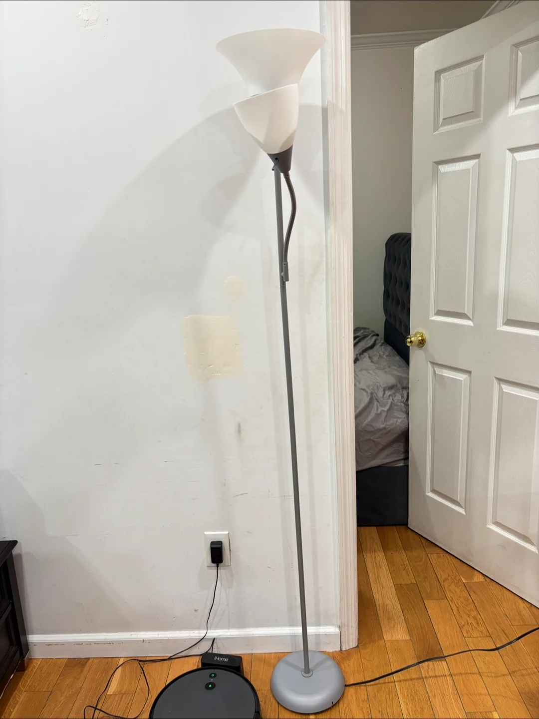 standing lamp. thumbnail