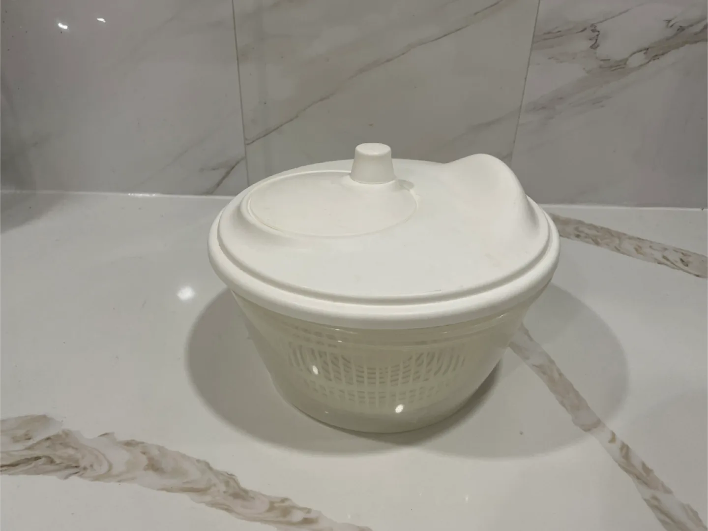 IKEA uppfylld salad spinner thumbnail