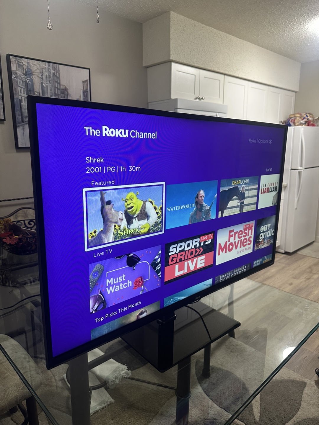 43-Inch Roku Smart TV available in excellent working condition. - photo 4