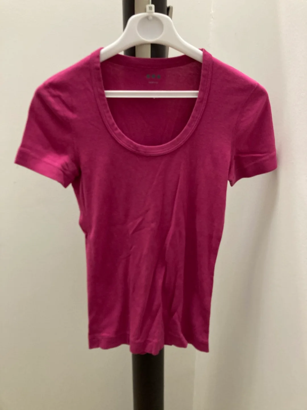 🇨🇦🍁Three Dots X-Small Pink T-Shirt thumbnail