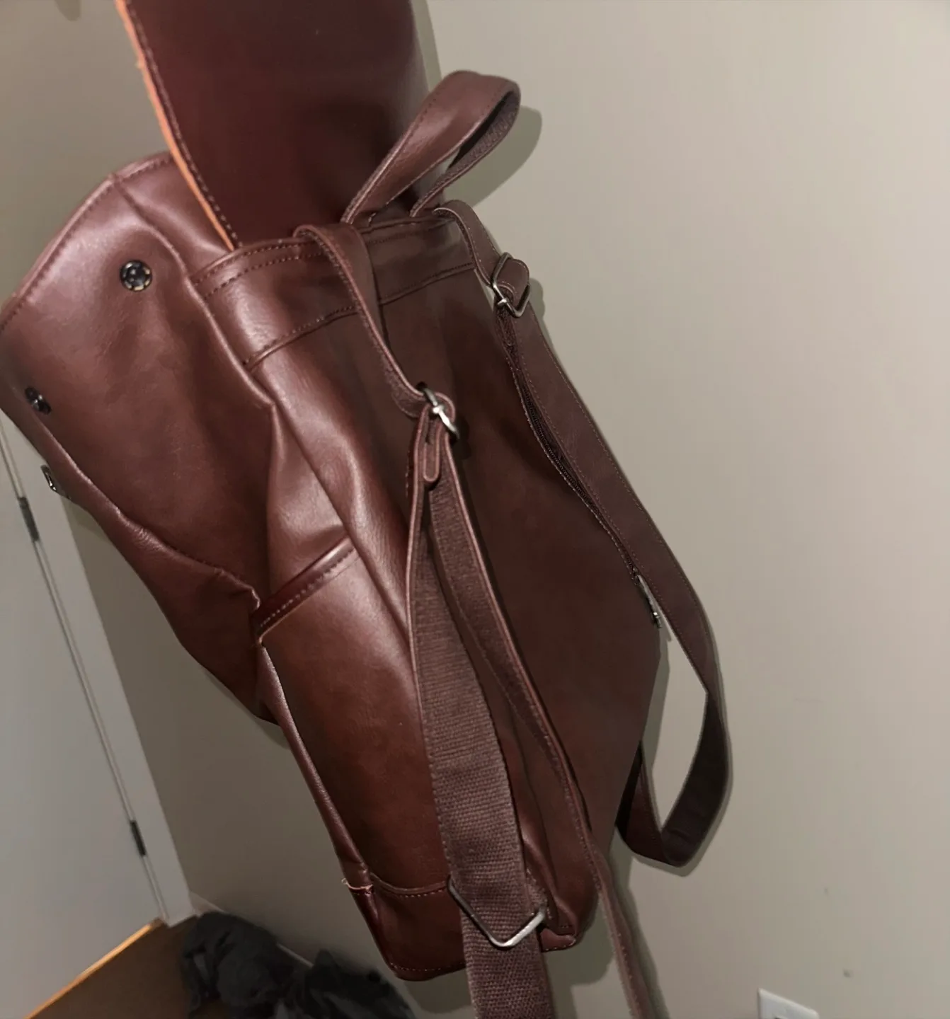 Brown Vegan Leather Backpack image indicator(3)