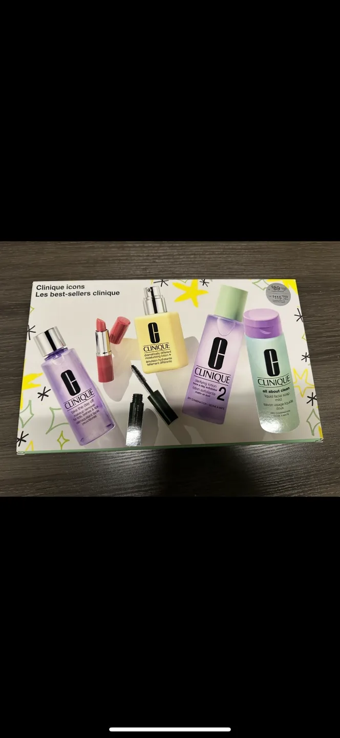 Clinique Icons Set - Best Sellers thumbnail