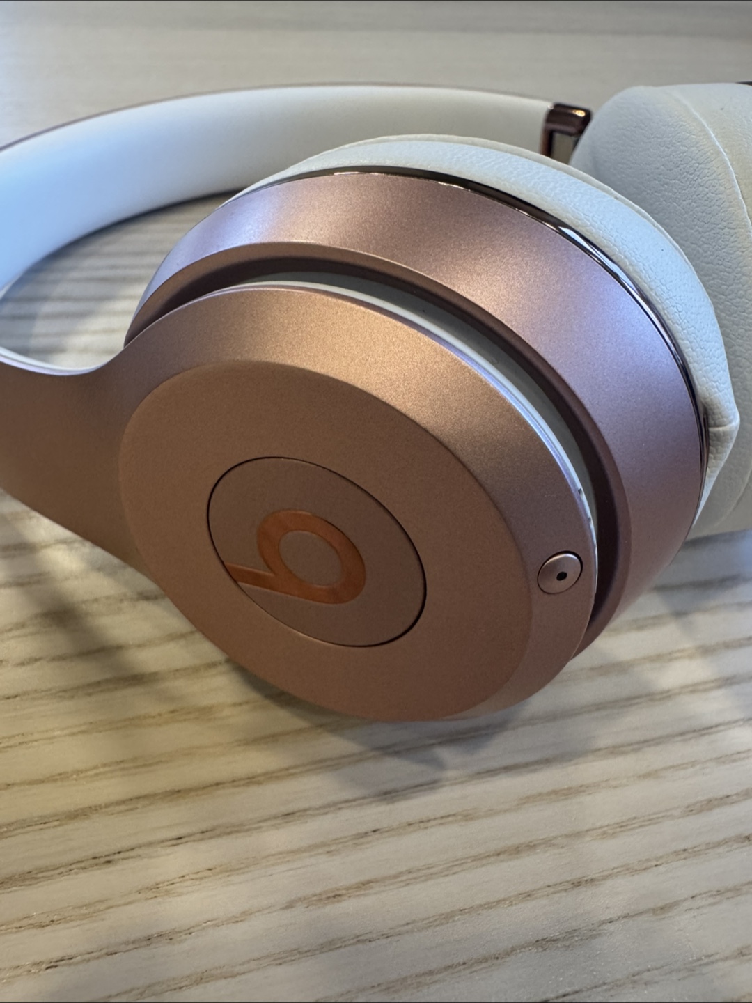Beats Solo 3 Wireless Headphones - Rose Gold - photo 3