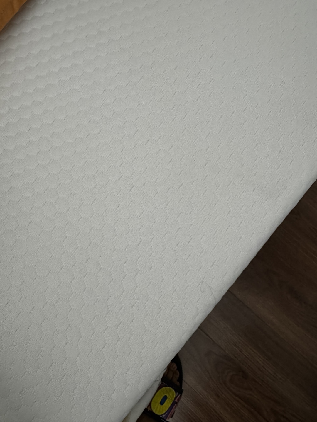 Molblly 10 inch full queen size mattress almost new - photo 2