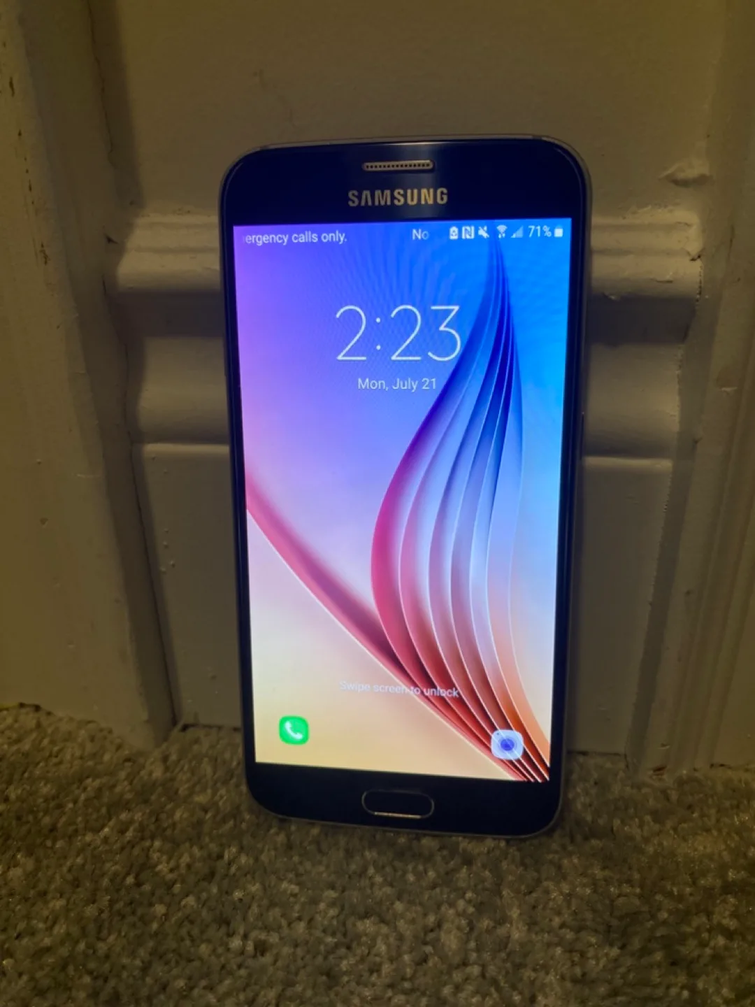 Samsung Galaxy S6 thumbnail