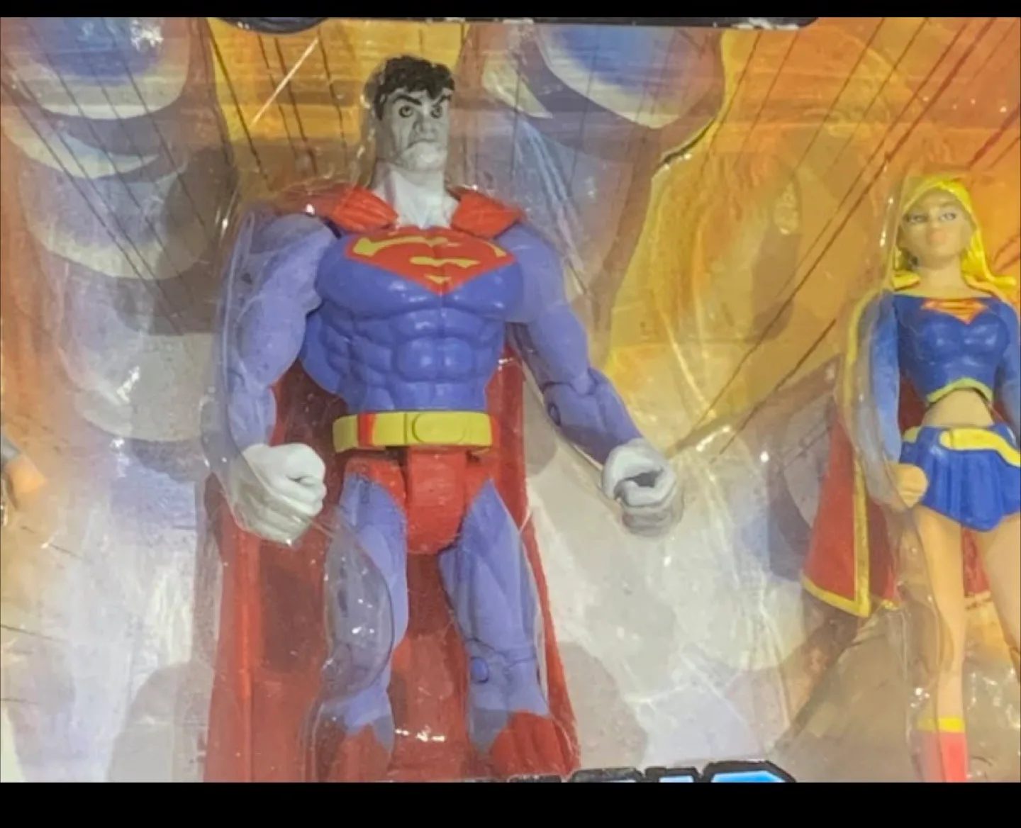 DC Universe Infinite Heroes Crisis Bizarro Wonder Girl Supergirl image indicator(2)
