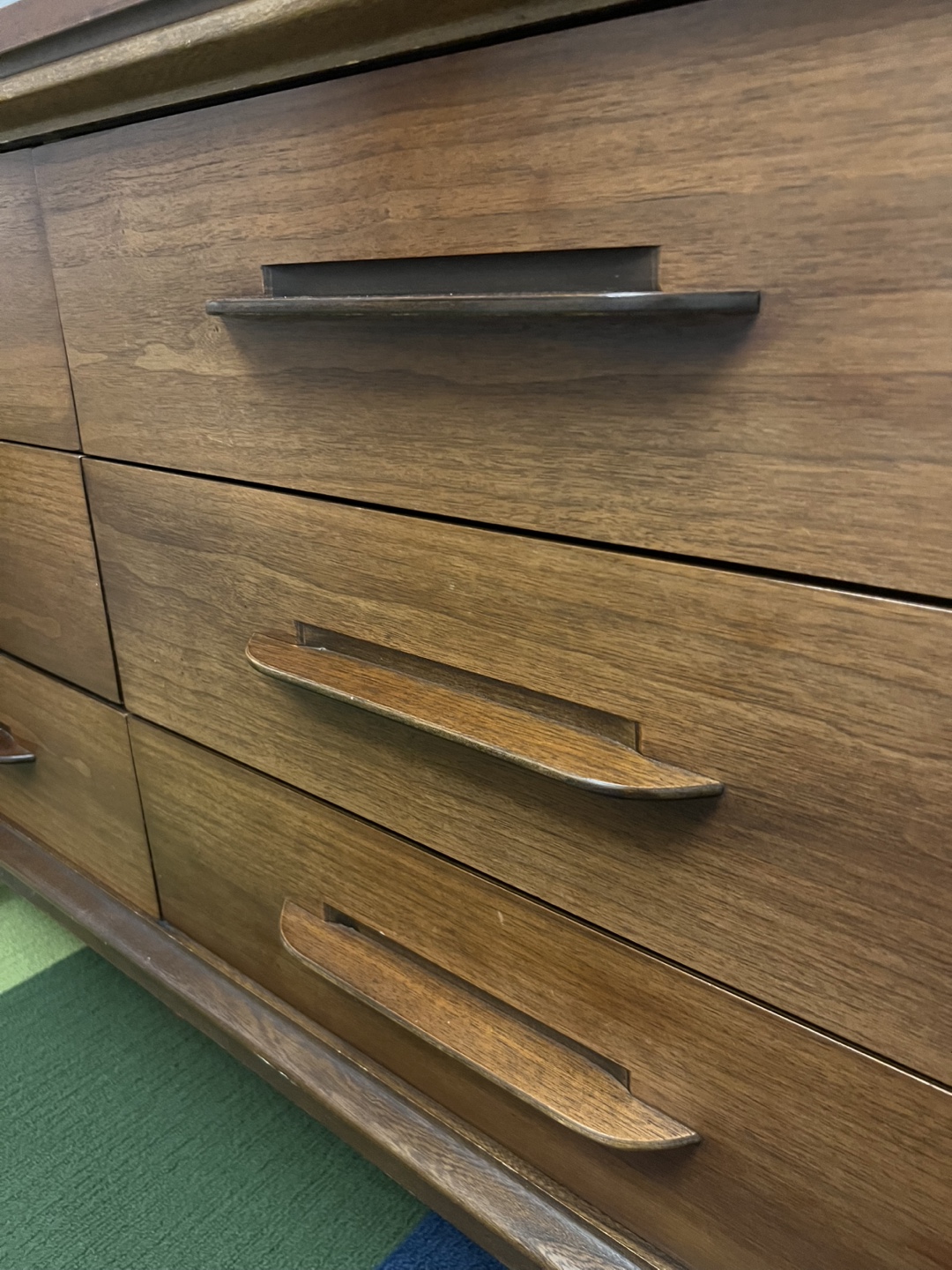 Bassett Midcentury Modern 9-drawer Dresser - photo 4