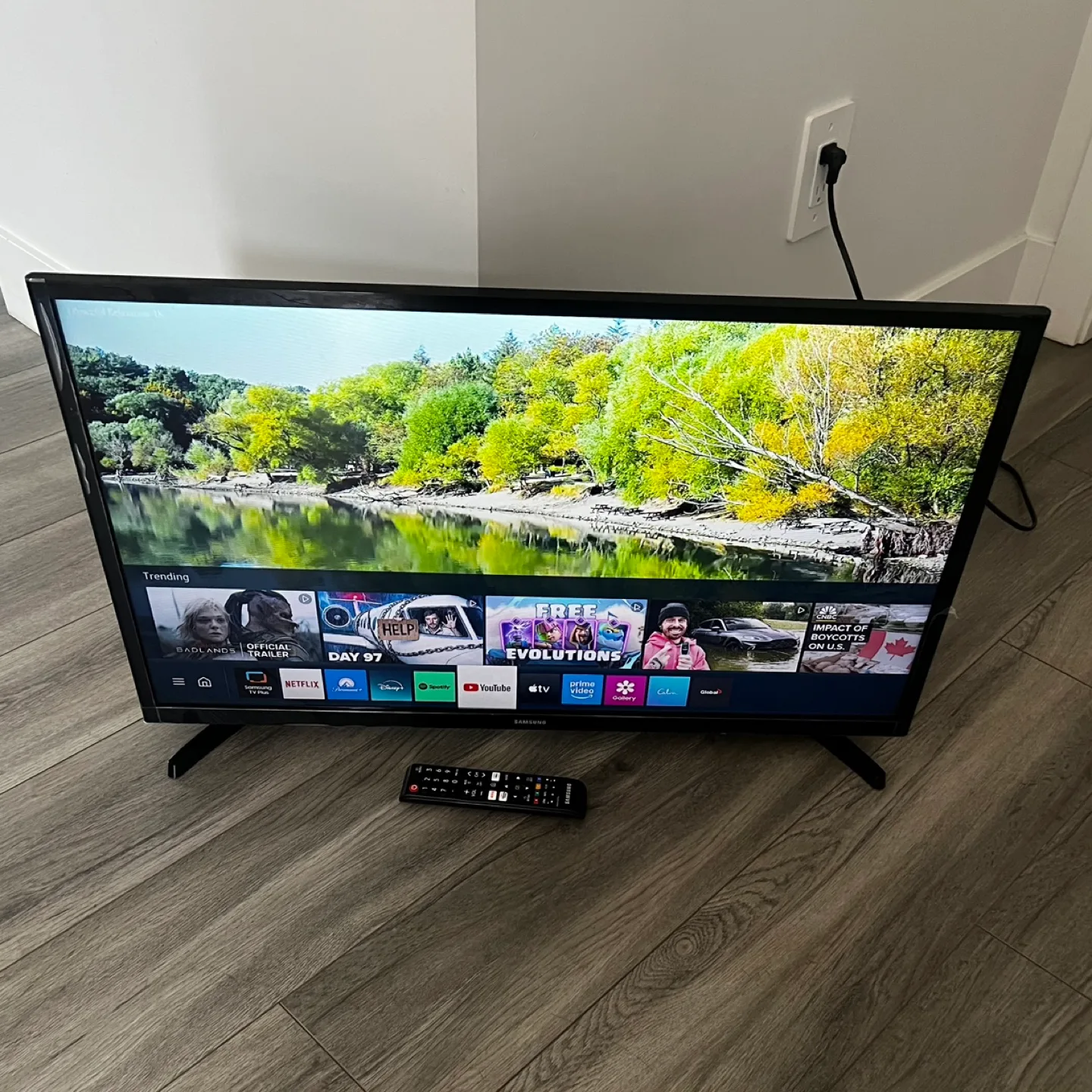 Samsung Smart TV thumbnail