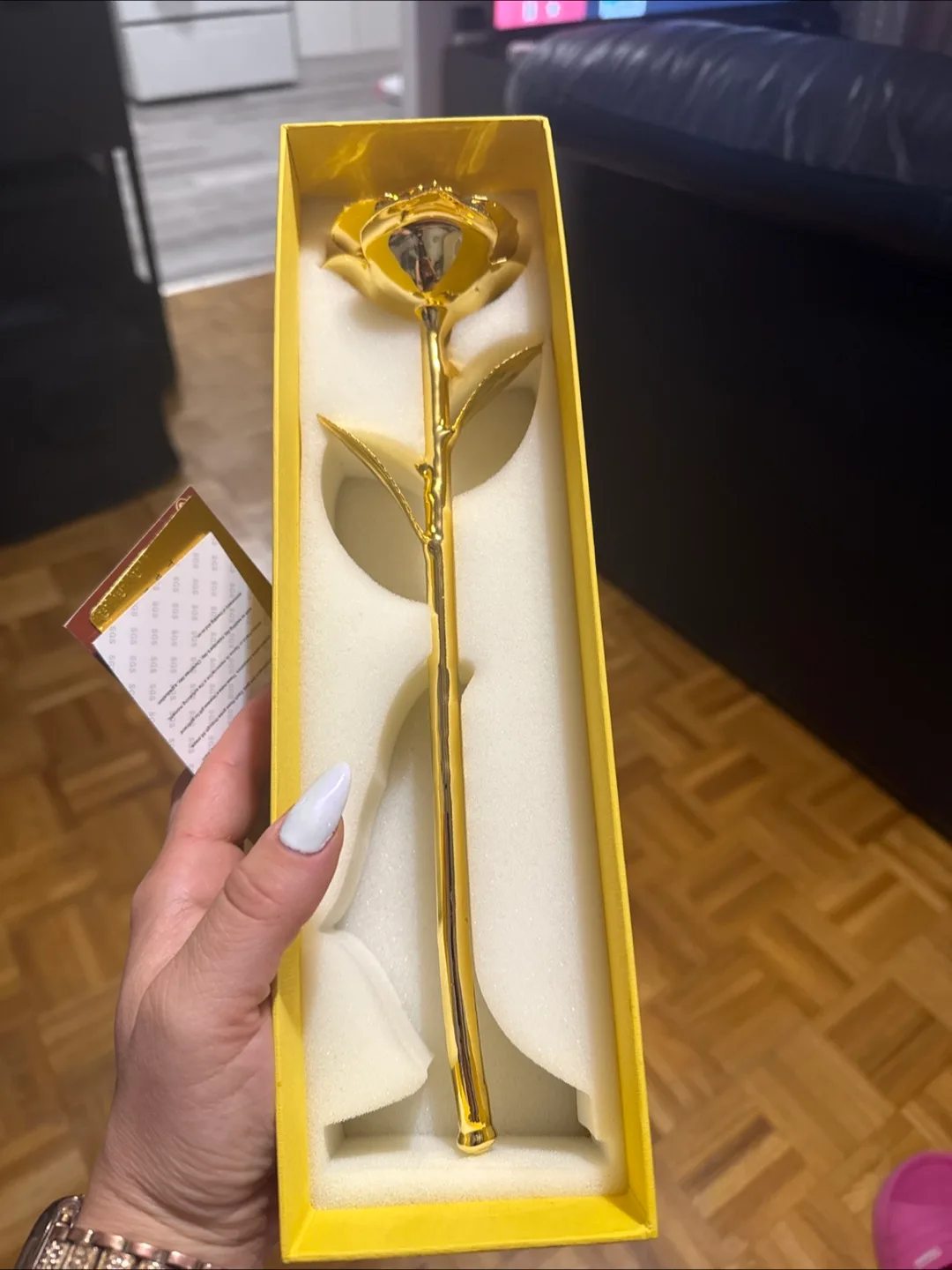 24K Gold Trimmed Rose with Authenticity Certificate thumbnail