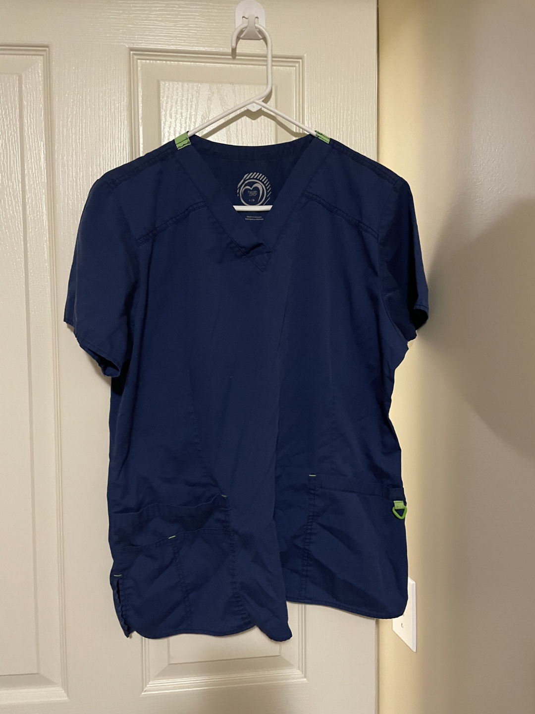 HeartSoul PRO Scrub Top - Size L