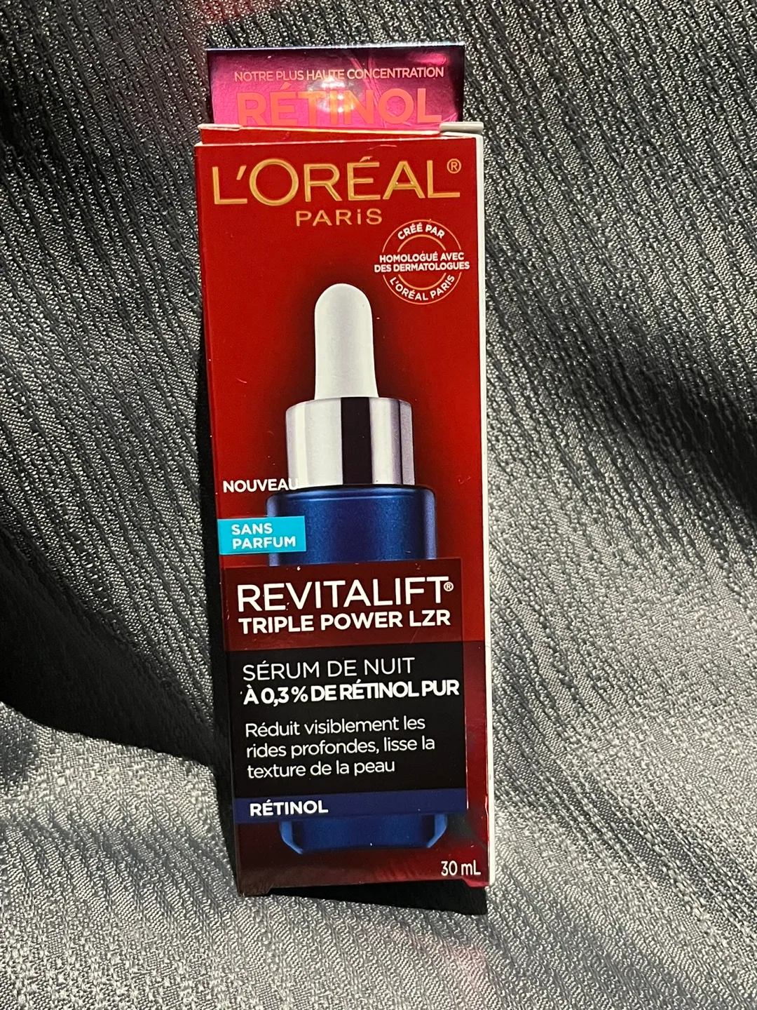 New L'Oréal Revitalift Triple Power LZR 0.3% Retinol Night Serum thumbnail