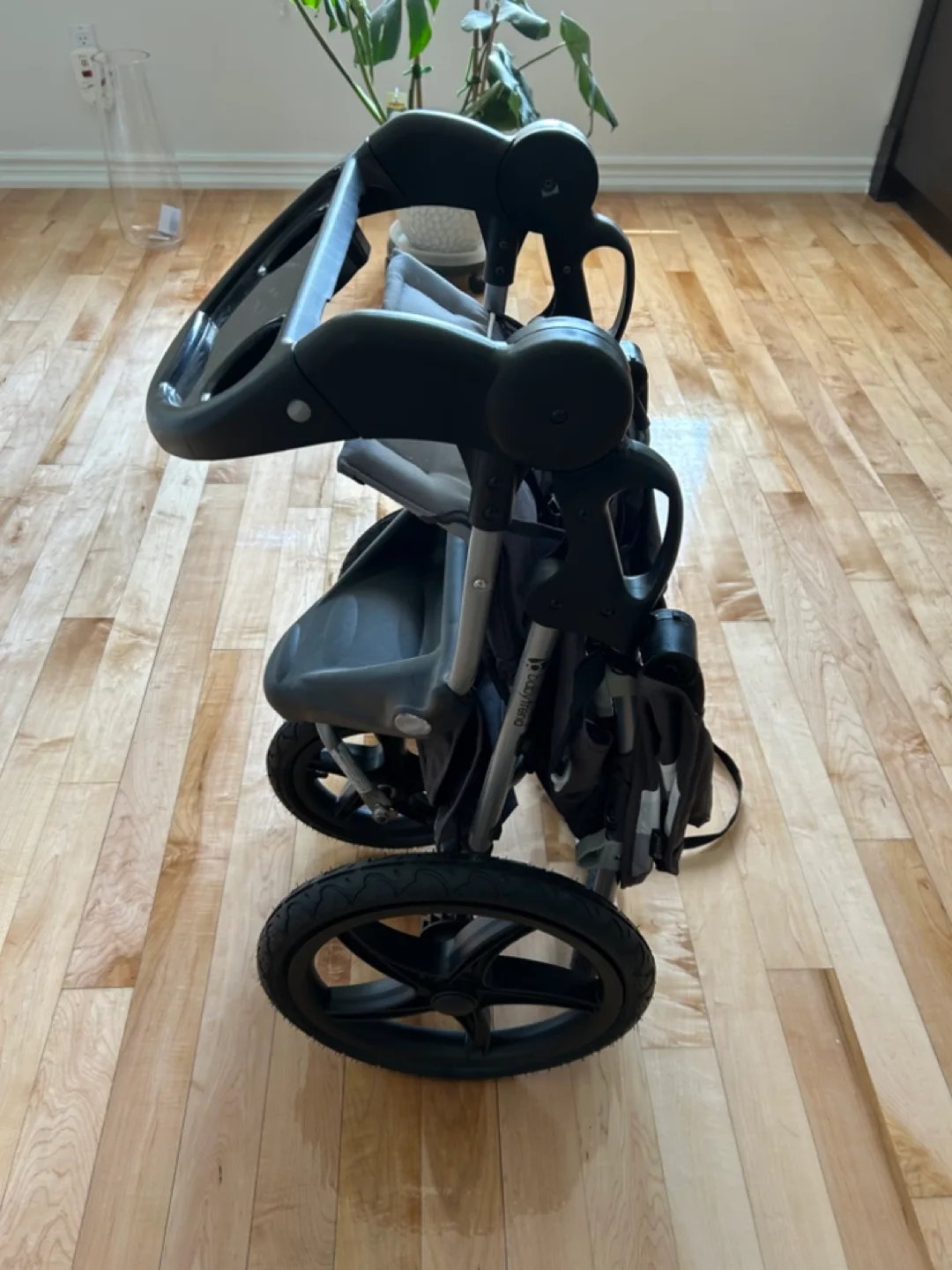 Baby Stroller thumbnail