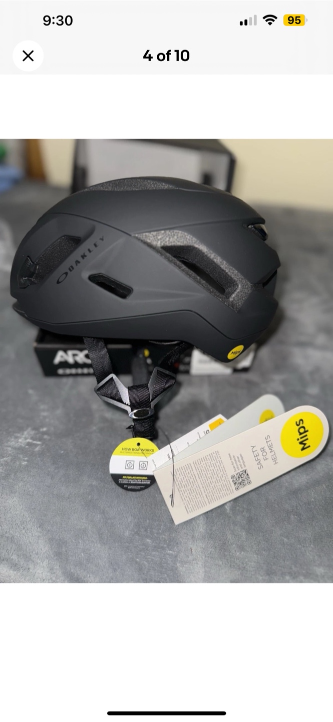 New Oakley ARO5 Race MIPS Helmet - Black - photo 3