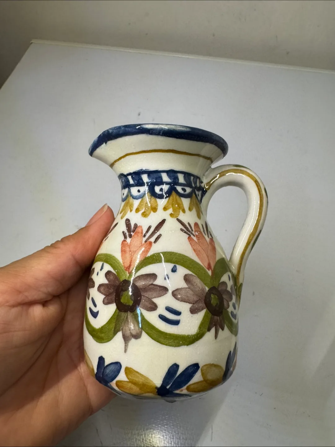 🇨🇦🍁Vintage Hand-Painted Ceramic Pitcher thumbnail