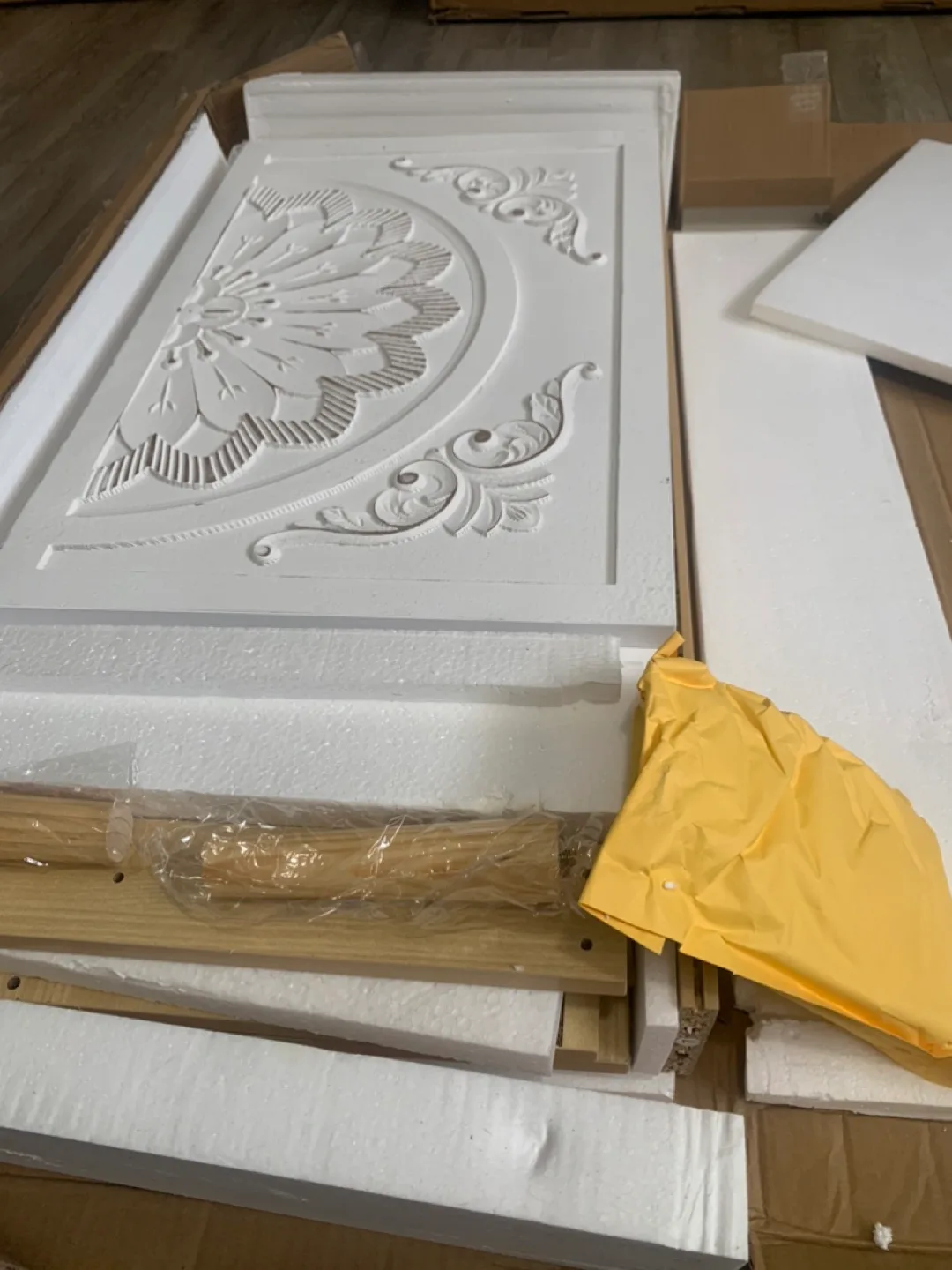 Accent cabinet new in box image indicator(7)