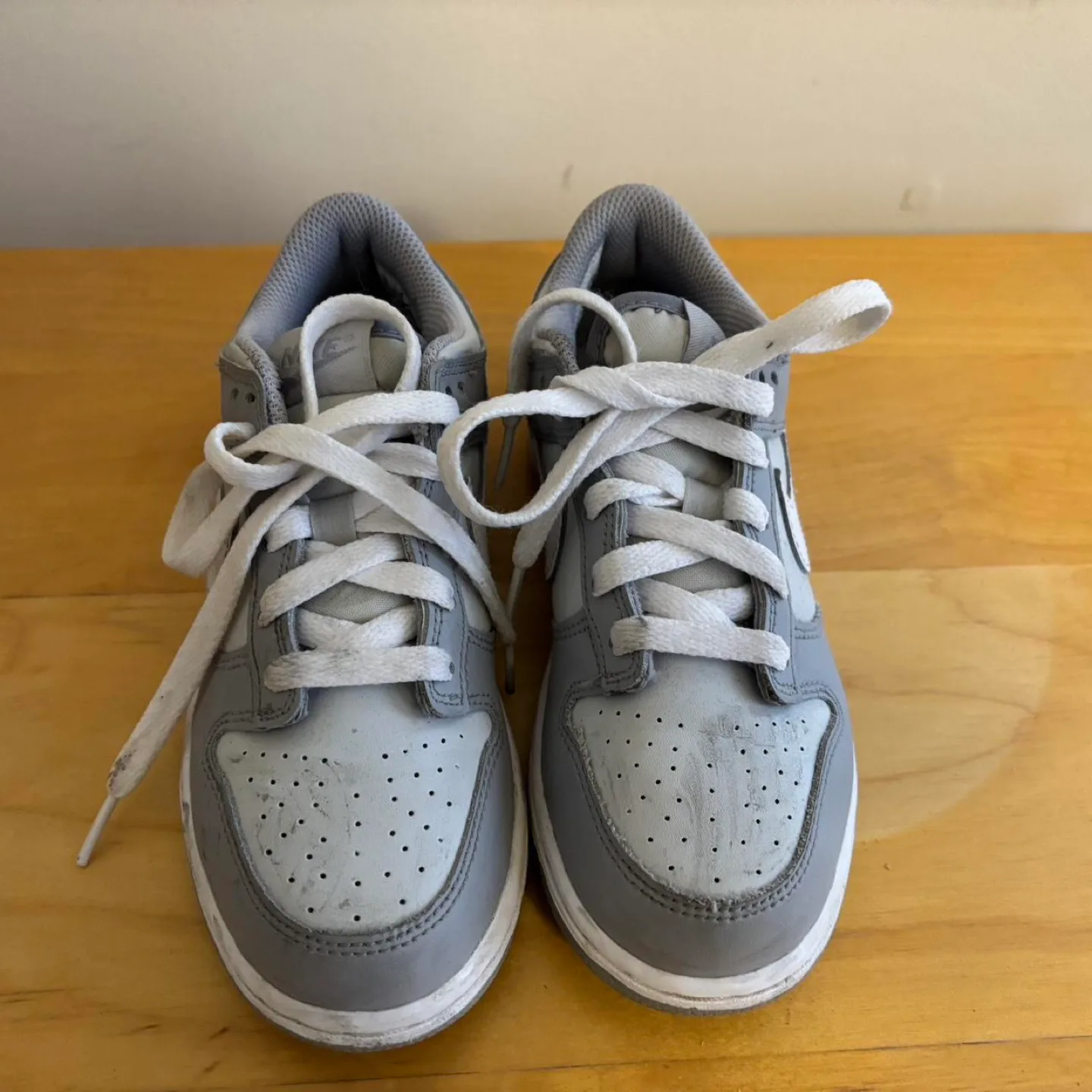 Nike Dunk Low Grey Sneakers thumbnail
