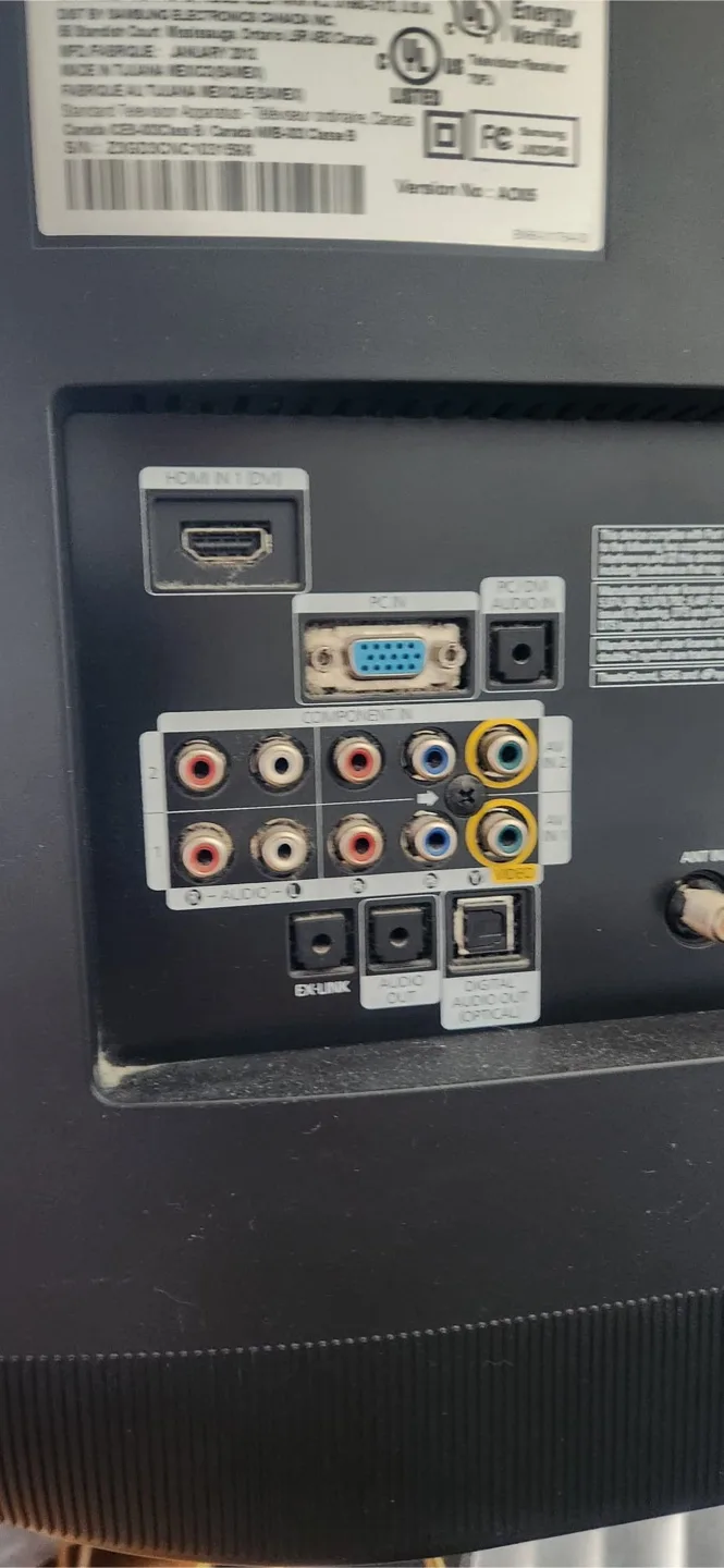 32” Samsung TV image indicator(6)