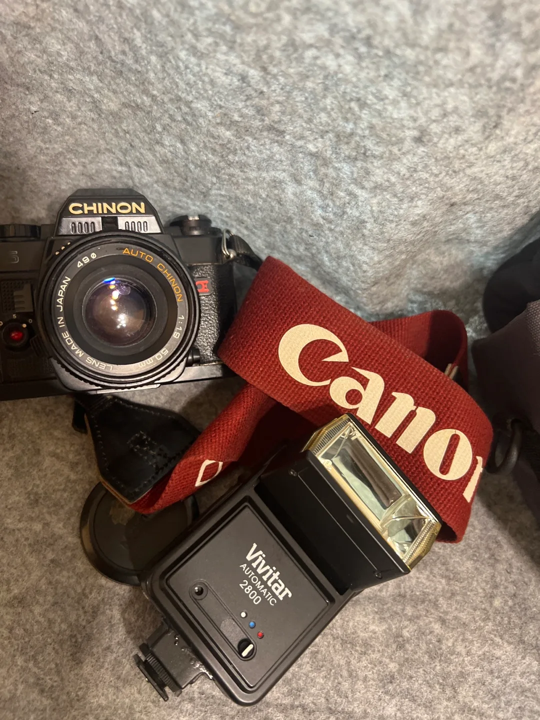 Chinon C E 5.  Auto Camera image indicator(2)