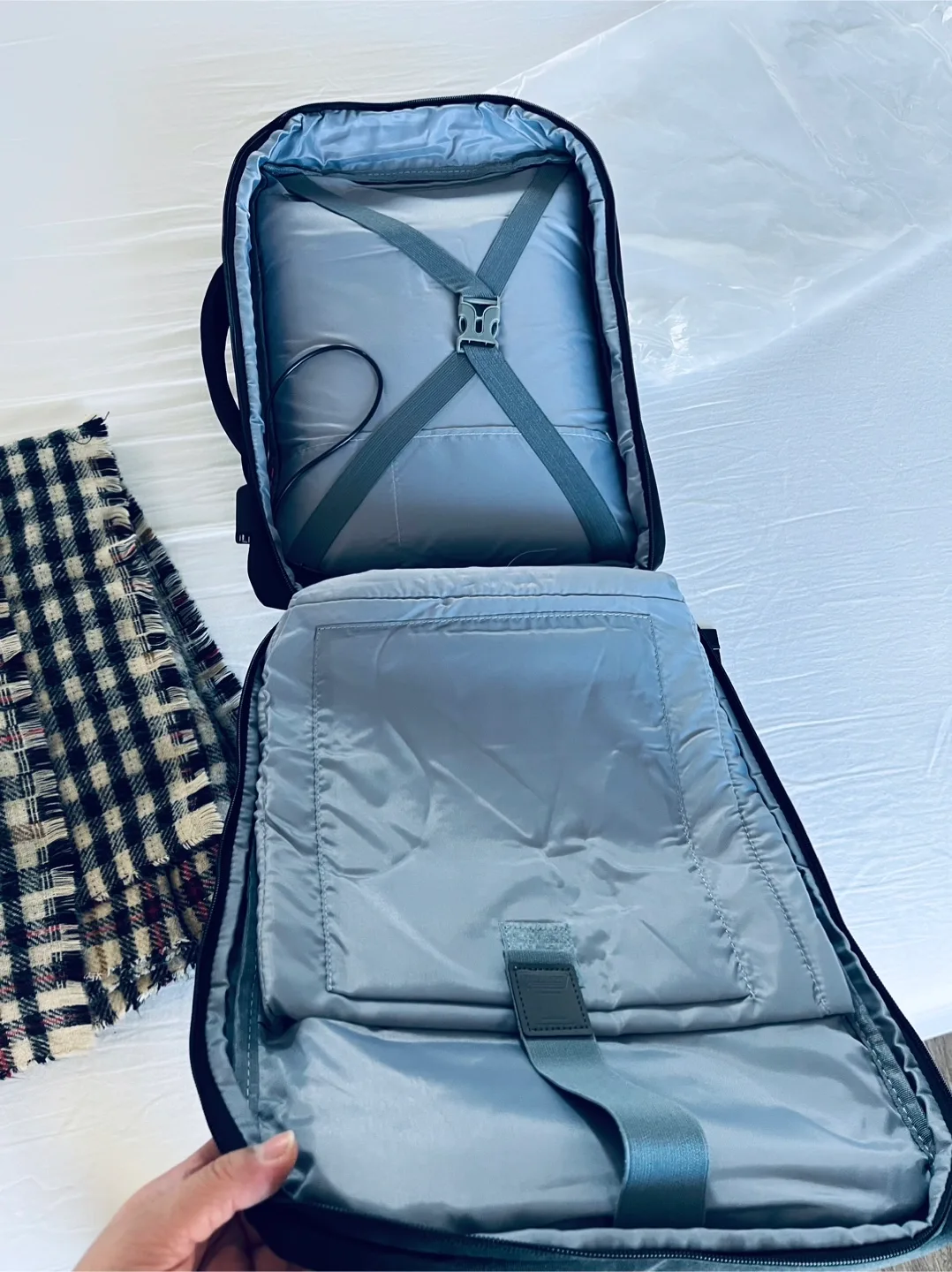 Excellent quality laptop school office bag new image indicator(3)