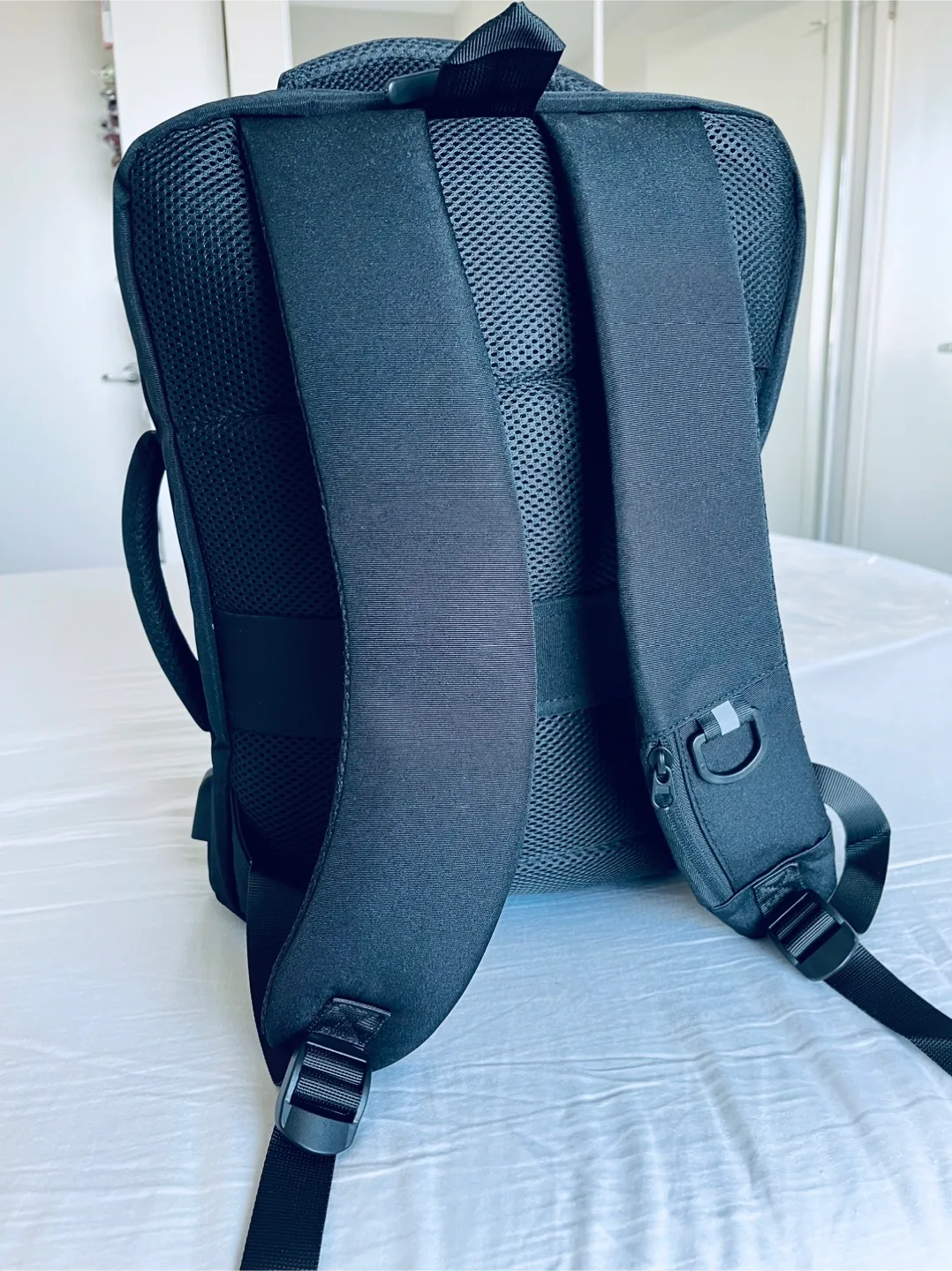 Excellent quality laptop school office bag new image indicator(4)