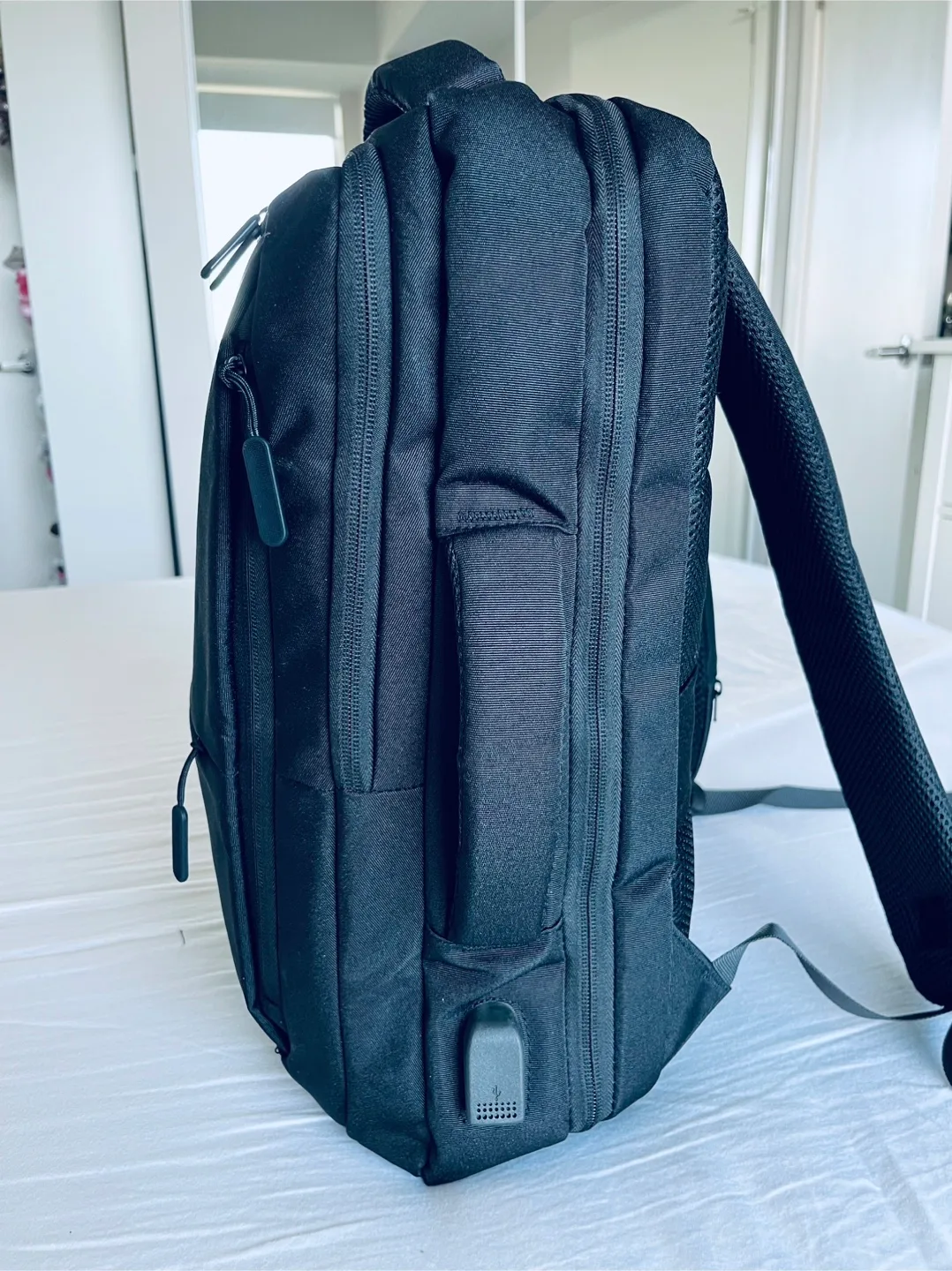 Excellent quality laptop school office bag new image indicator(6)