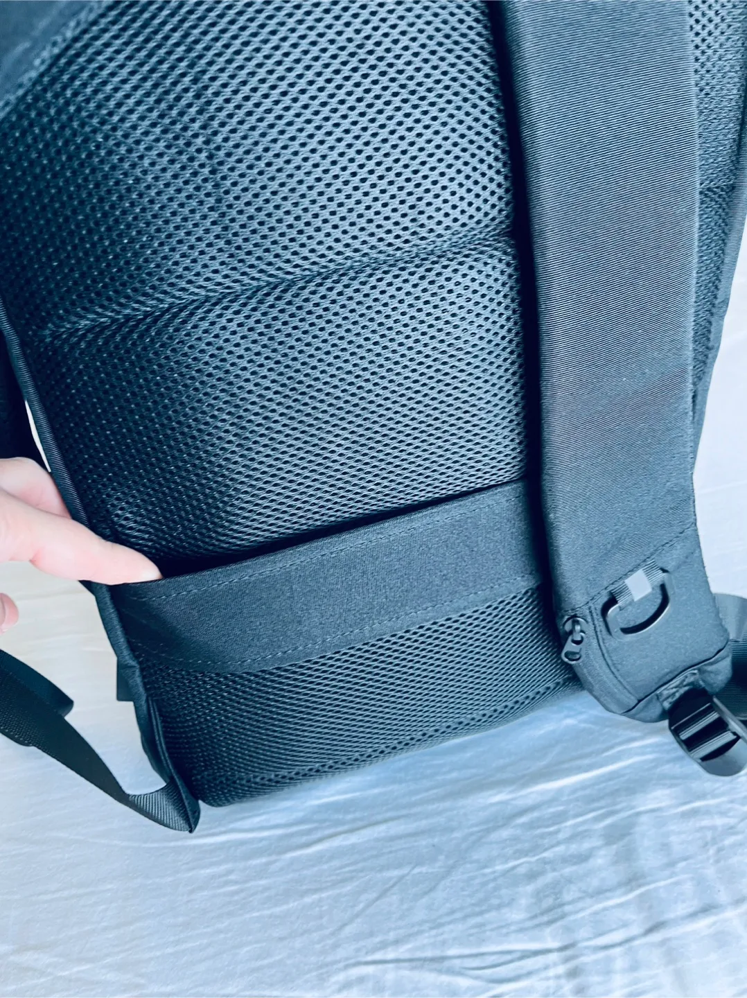 Excellent quality laptop school office bag new image indicator(10)