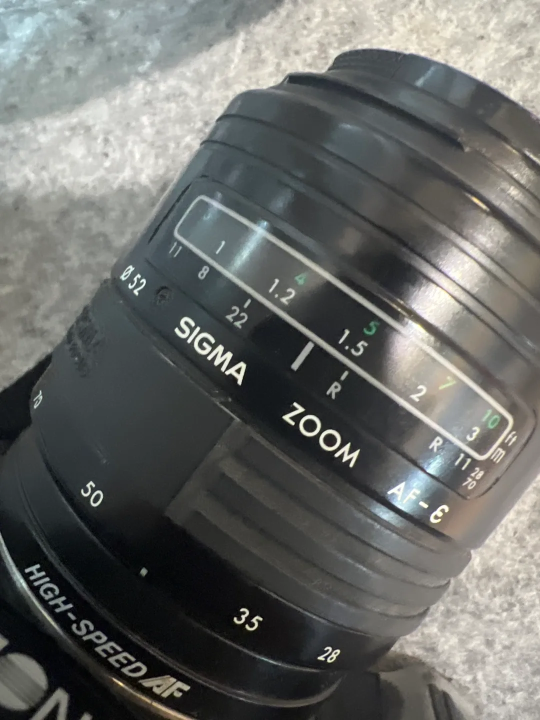 Minolta Maxxum 3xi Camera with Sigma Zoom Lens image indicator(2)