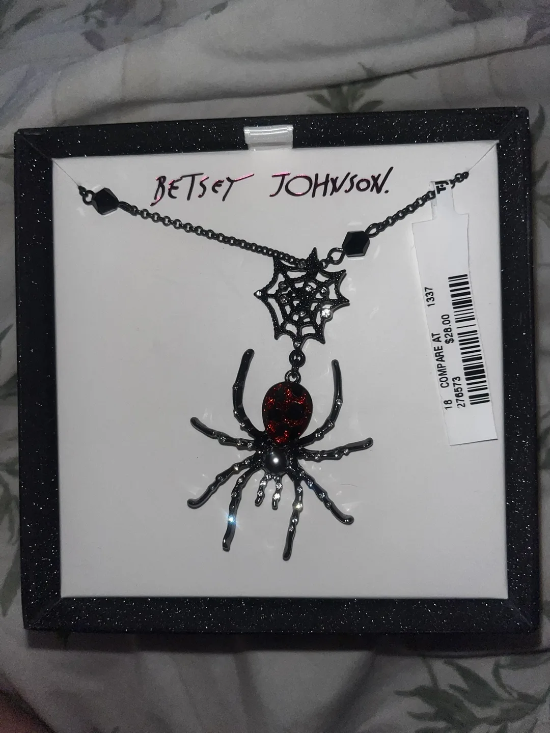 New Betsey Johnson Spider Web Necklace image indicator(2)