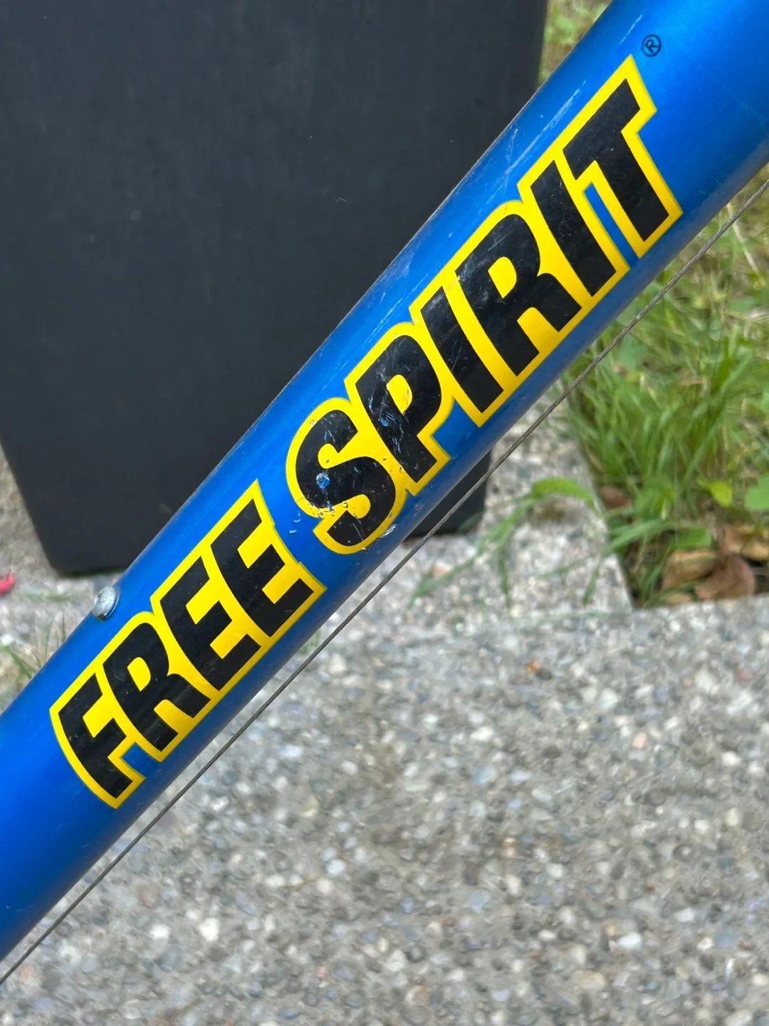 Free Spirit Maverick Suspension Bike - Blue image indicator(5)