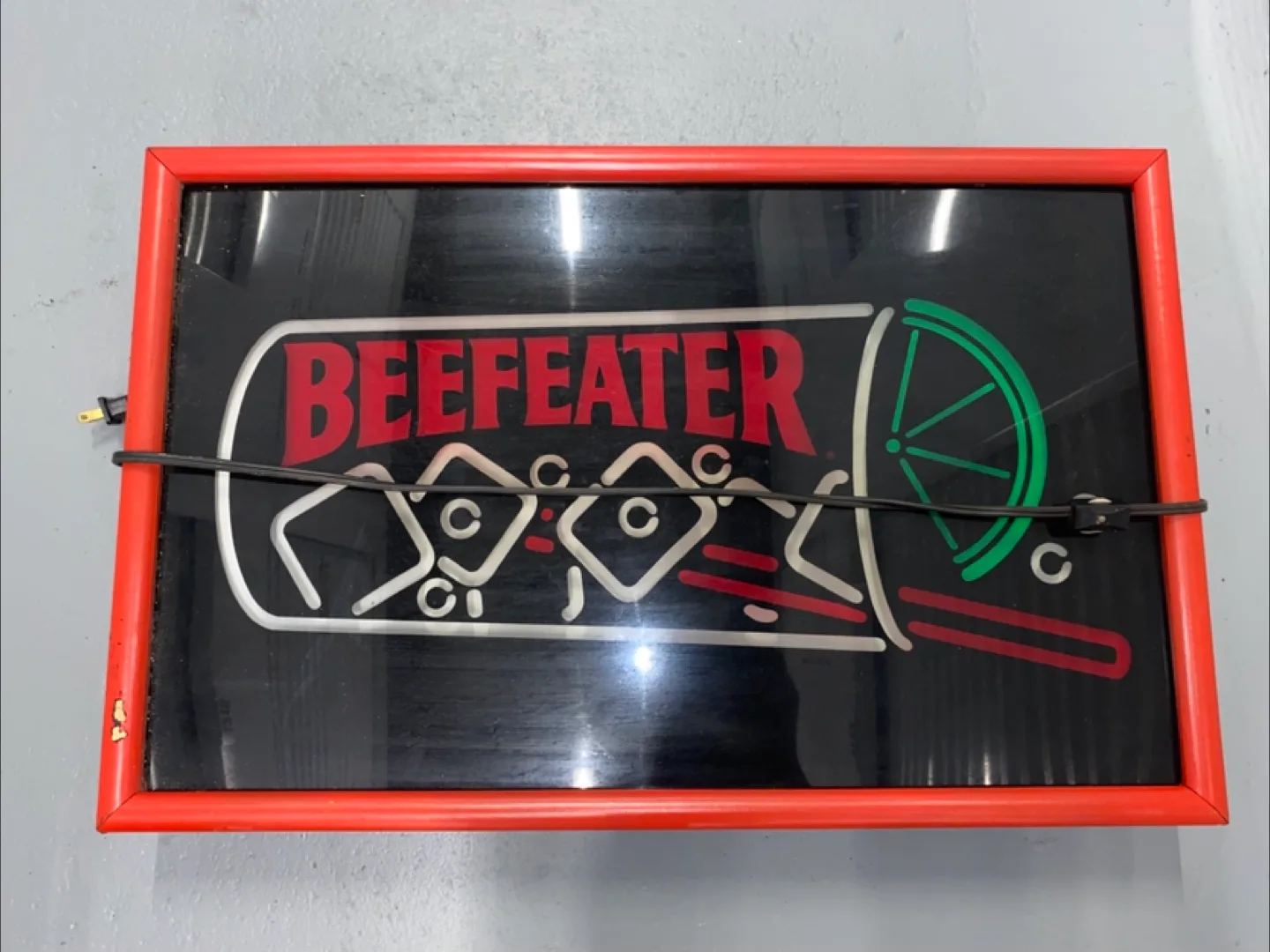 Beefeater Neon Sign thumbnail