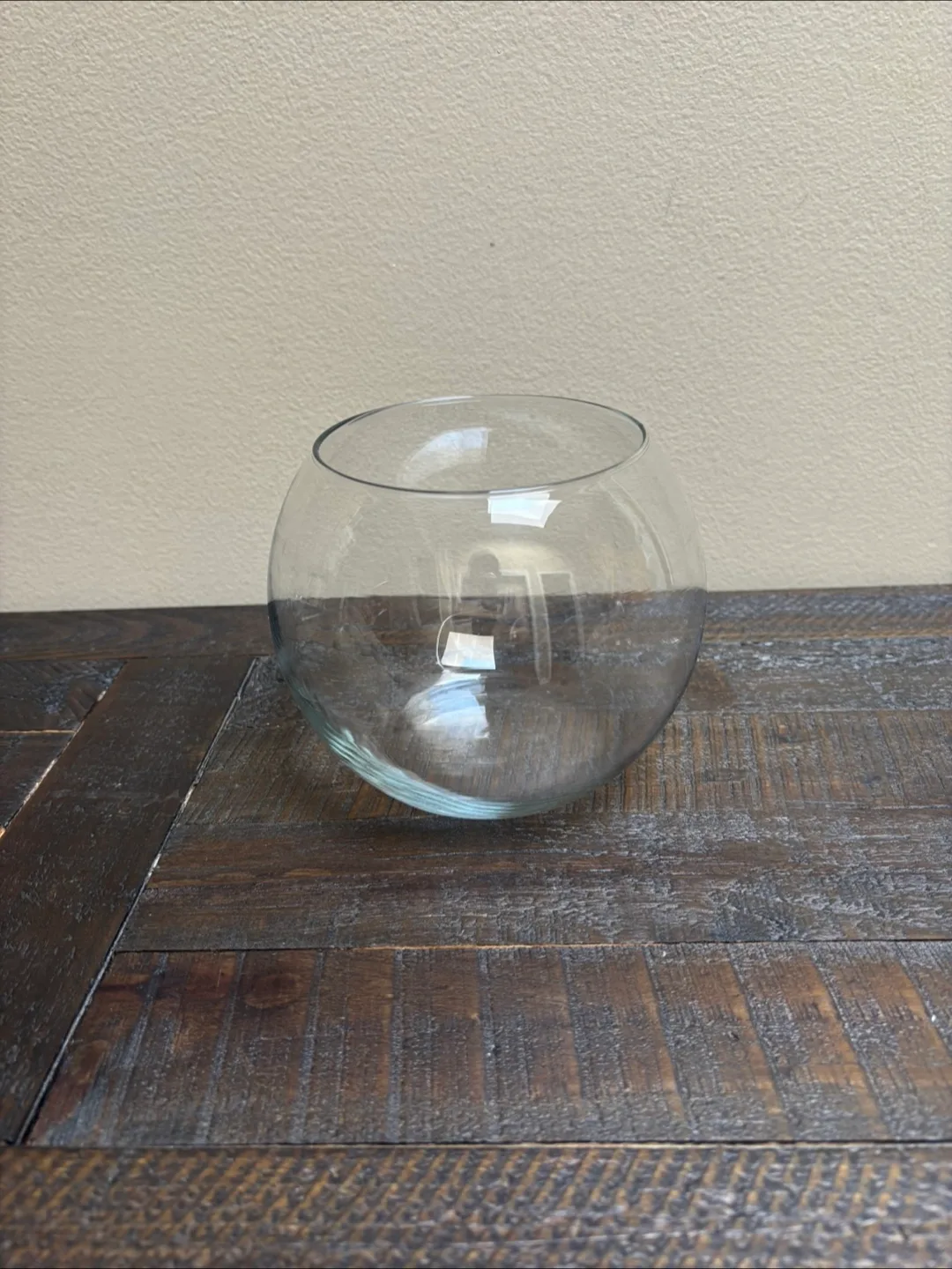 🇨🇦Round small Glass Vase - 6 inch thumbnail