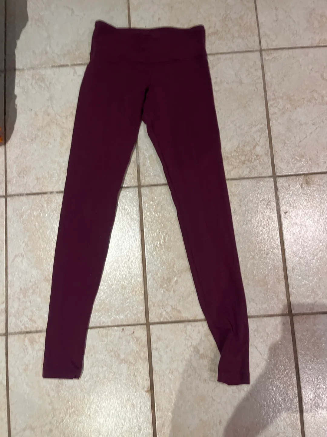 Lululemon Burgundy Leggings image indicator(3)