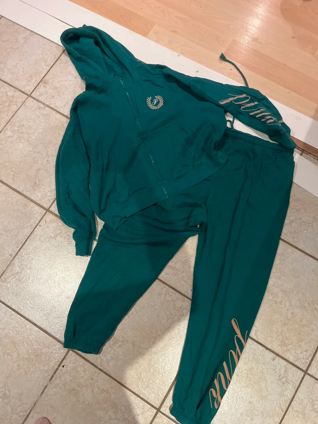 Victoria's Secret PINK Green Tracksuit thumbnail