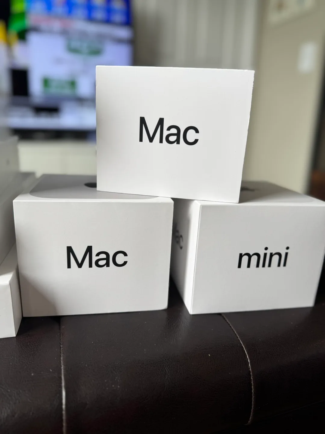 🇨🇦Apple iPad 9th Generation 64GB - Box Only image indicator(6)