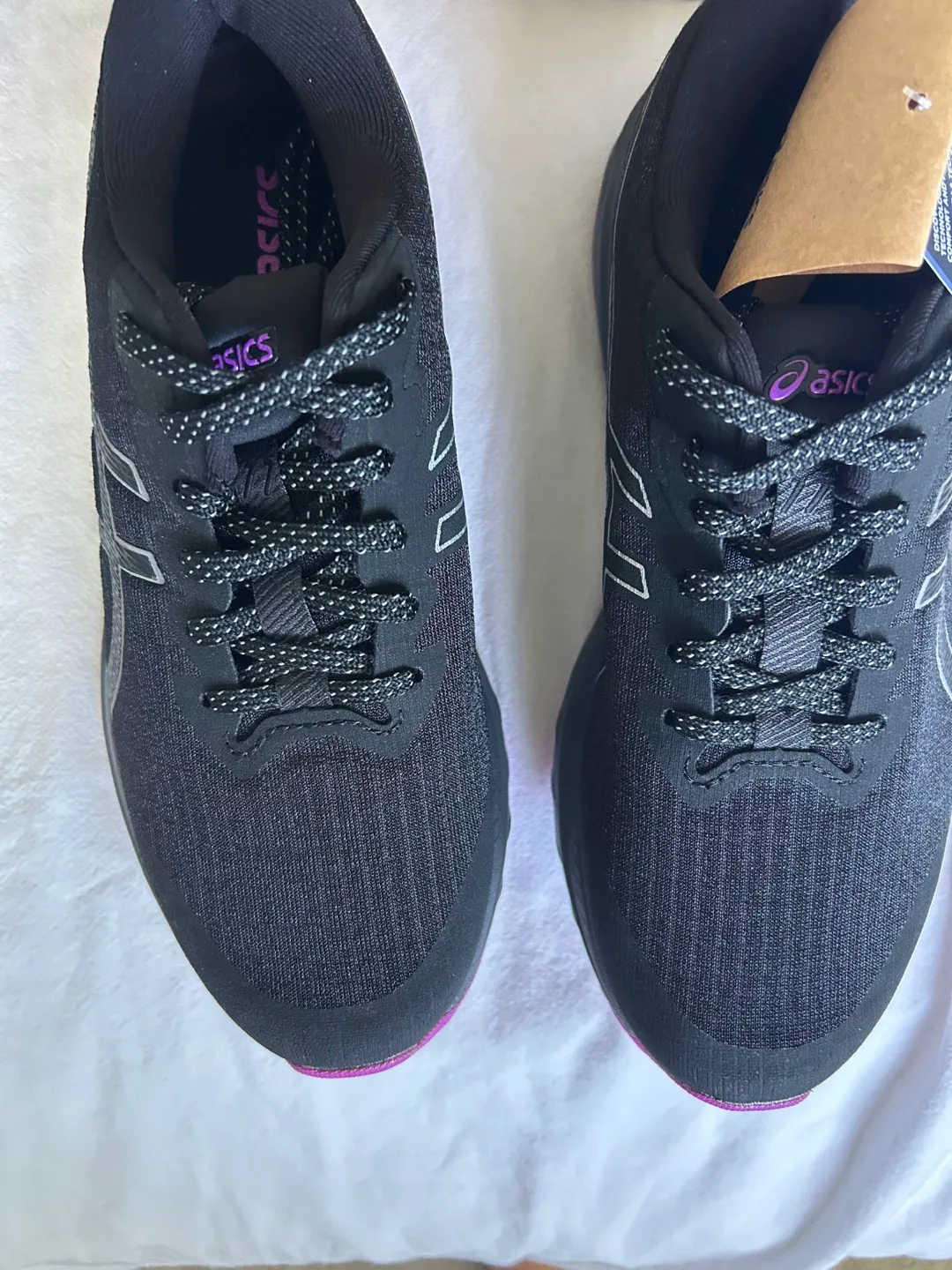 New Asics GT-1000 11 Lite-Show Women's Running Shoes - US 7 image indicator(4)