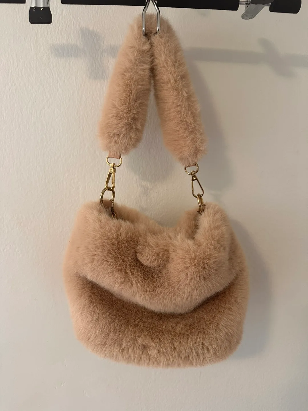 Faux Fur Shoulder Bag - Beige thumbnail