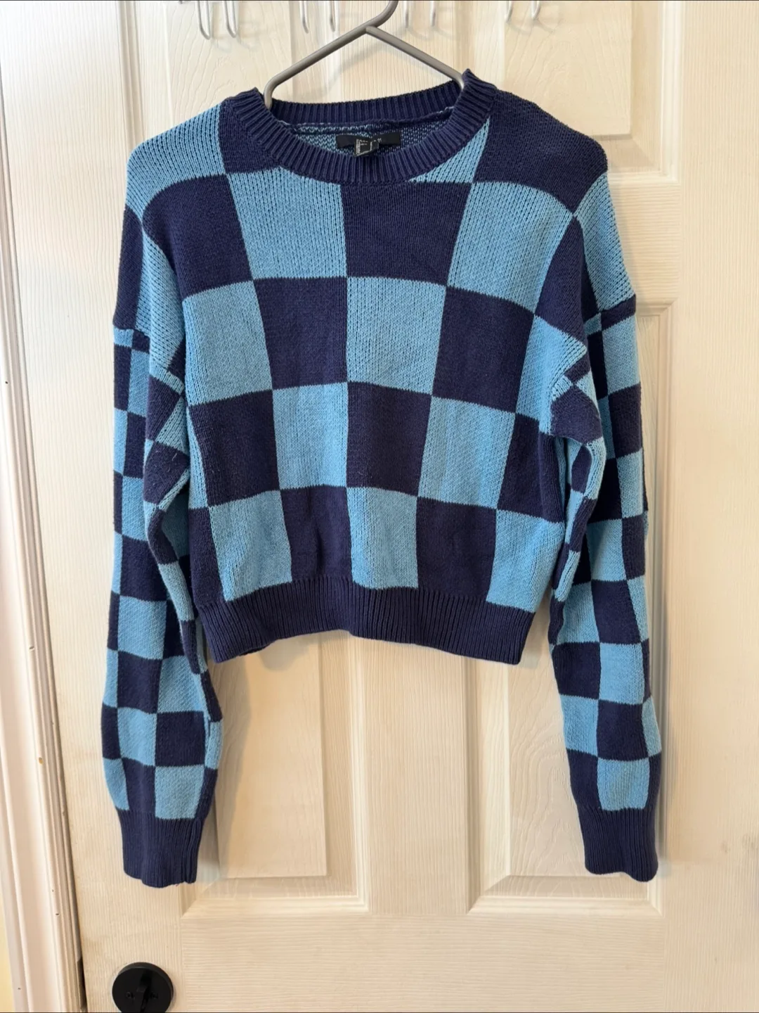 Forever 21 Blue Checkered Sweater thumbnail
