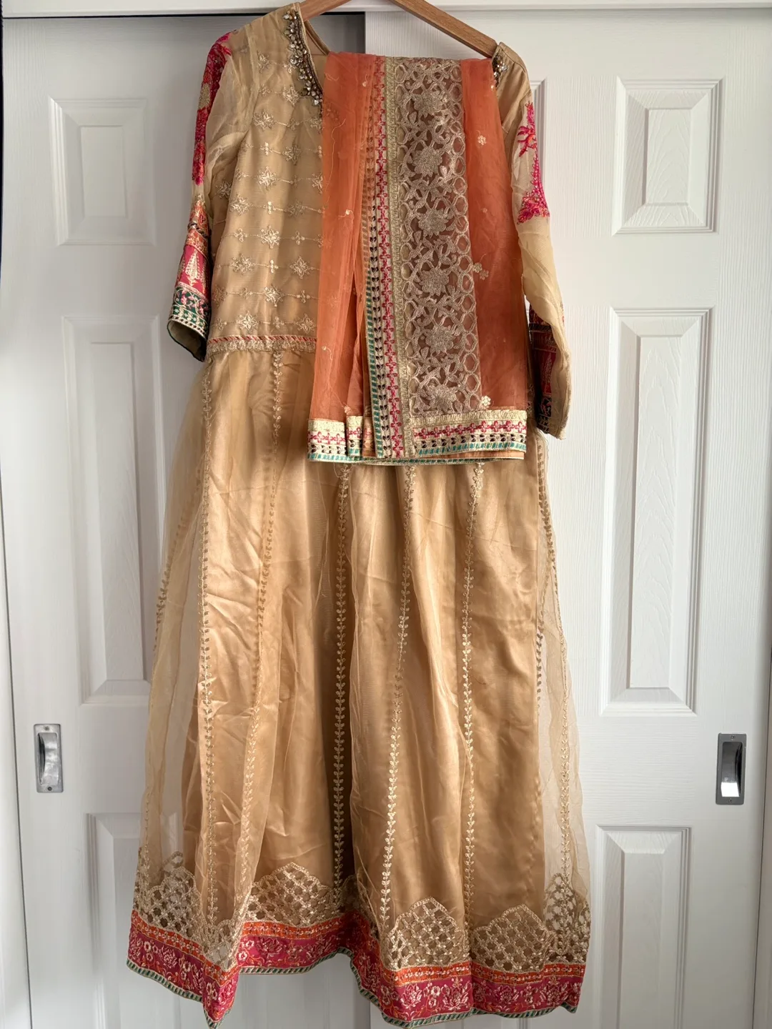 Gold Pakistani Churidar Dress thumbnail