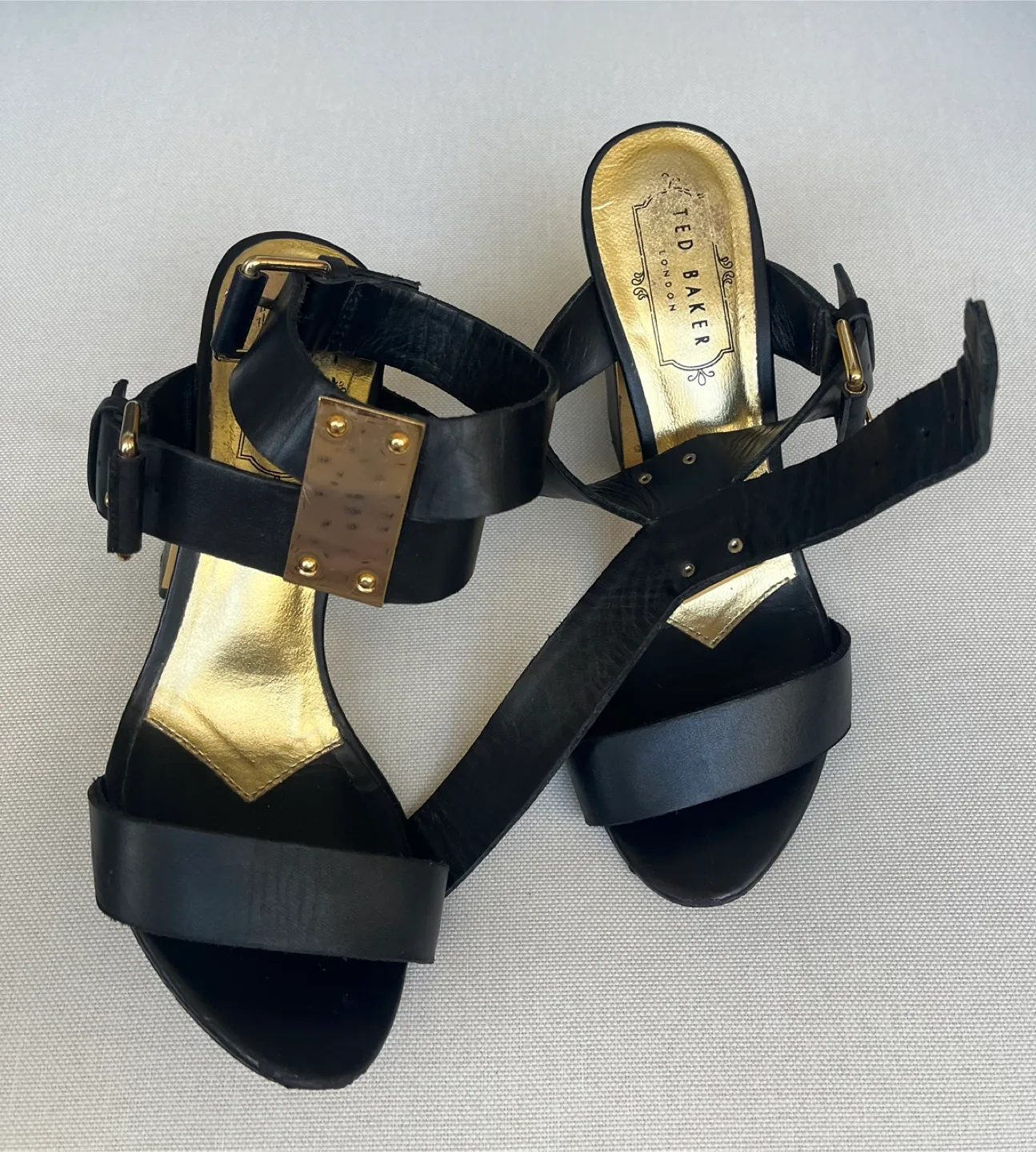 Ted Baker London Black Leather Sandals Size 6 image indicator(8)