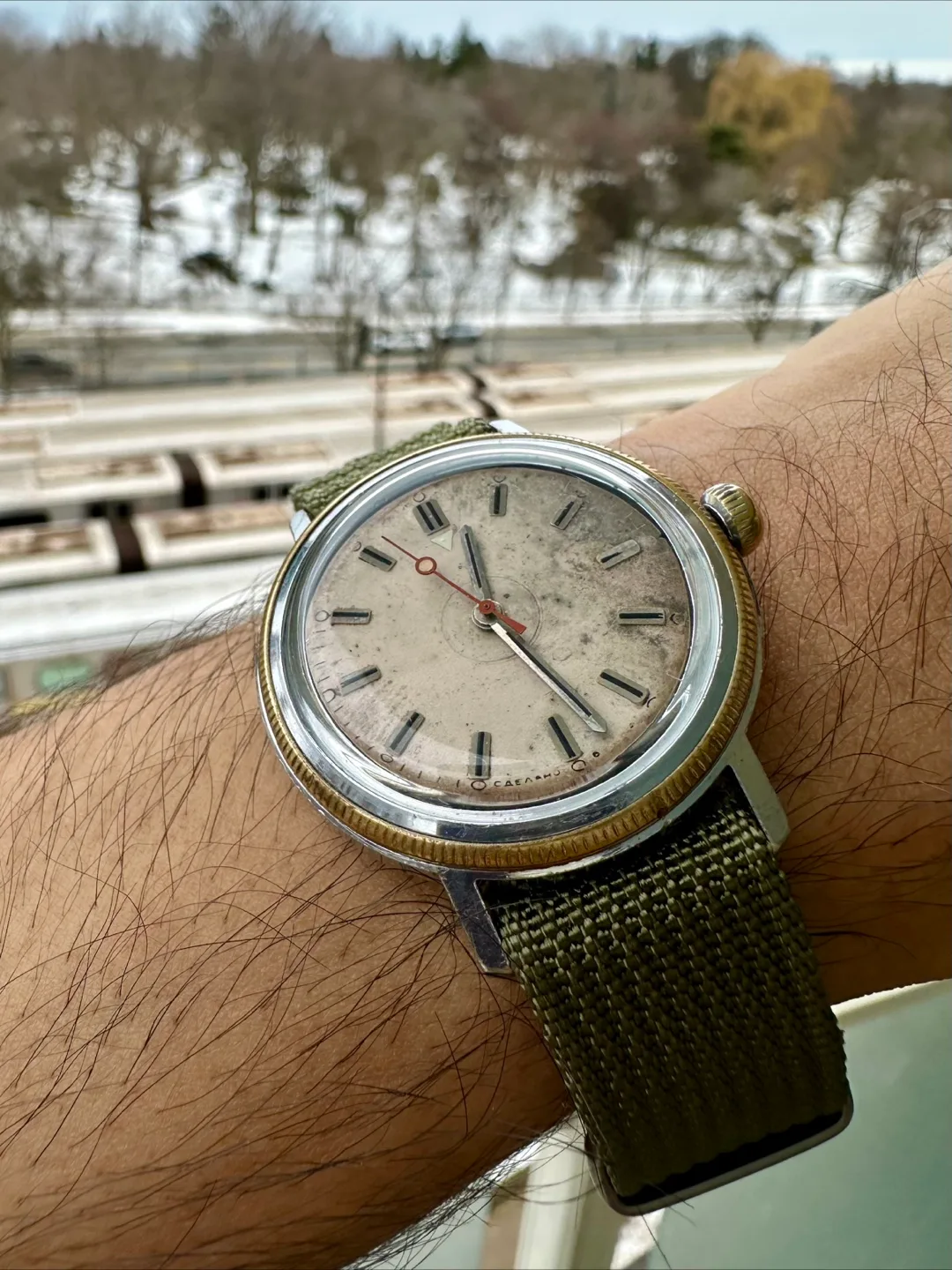 Vintage Vostok Watch Serviced image indicator(2)