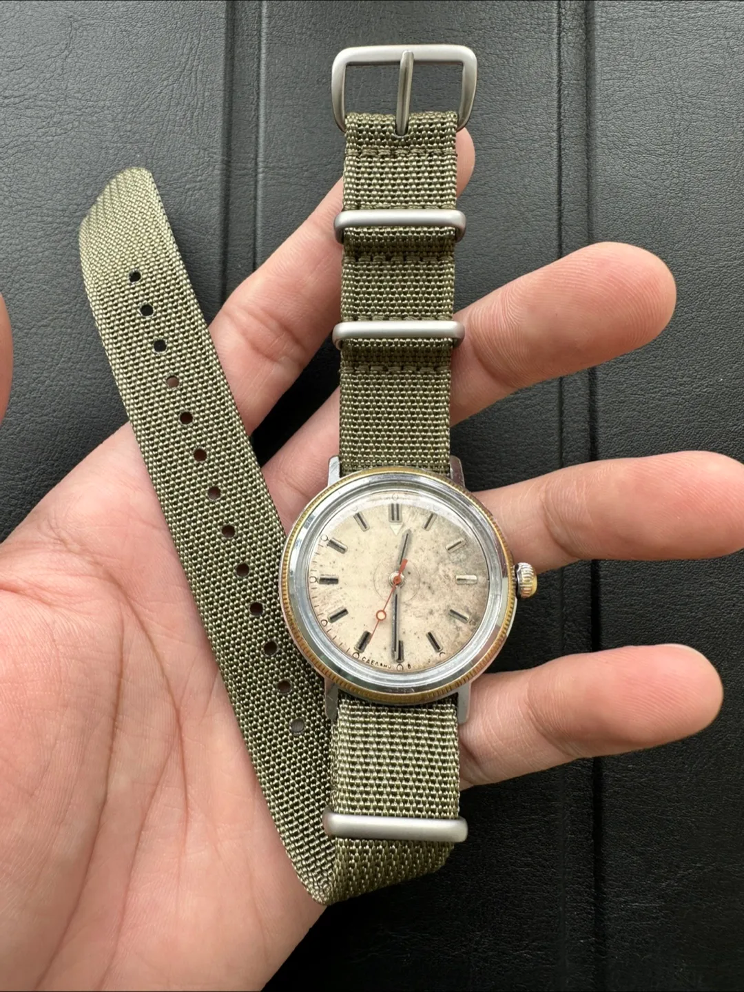 Vintage Vostok Watch Serviced thumbnail
