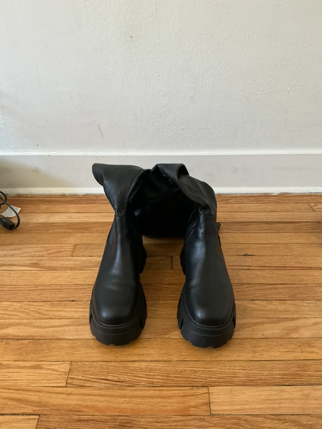 Black Over-the-Knee Platform Boots thumbnail