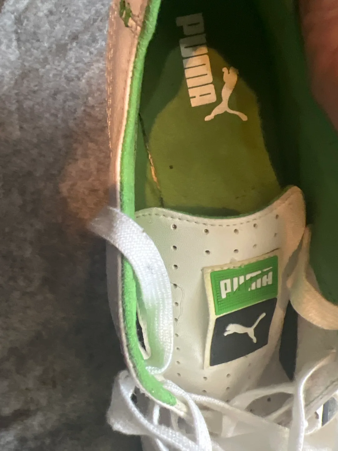 Puma White & Green Shoes - US 9.5 image indicator(4)