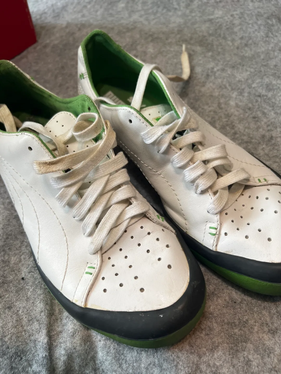 Puma White & Green Shoes - US 9.5 image indicator(7)