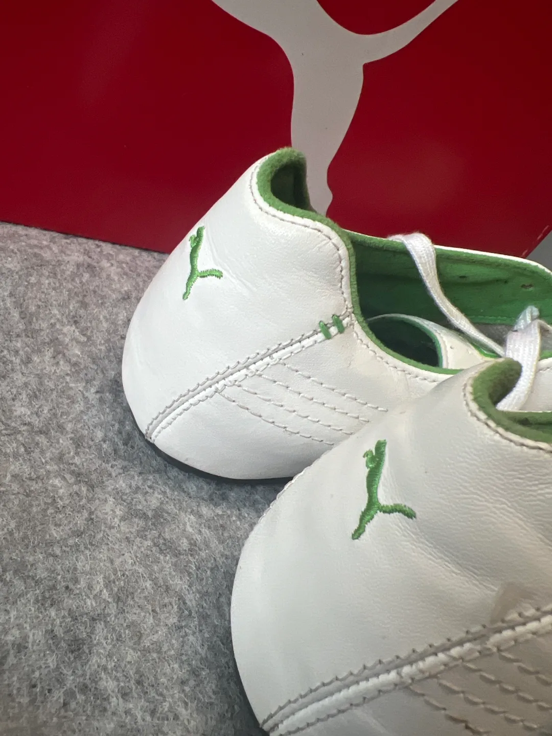 Puma White & Green Shoes - US 9.5 image indicator(8)