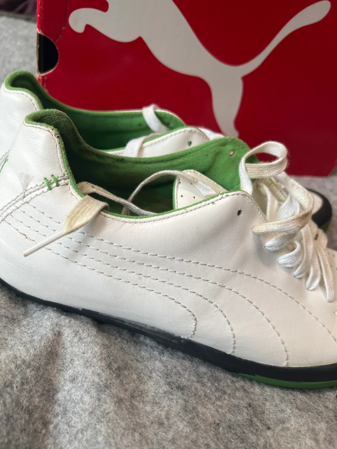 Puma White & Green Shoes - US 9.5 image indicator(9)