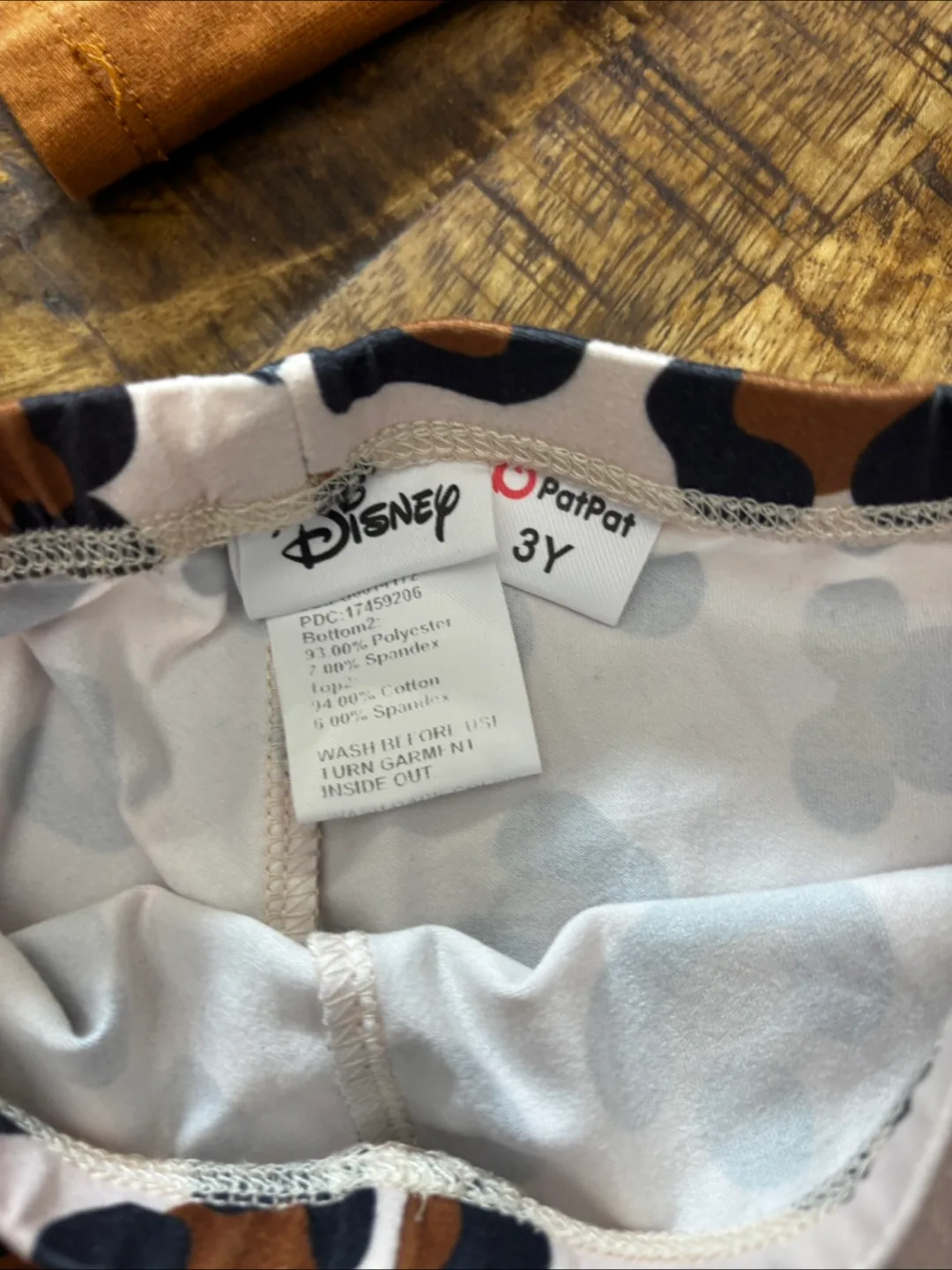 Disney Minnie Mouse Outfit - Size 3T image indicator(3)