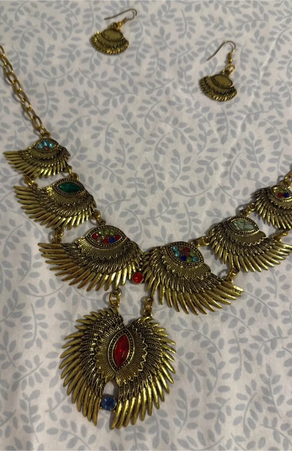 Necklace and Earring Set - Gold Tone thumbnail
