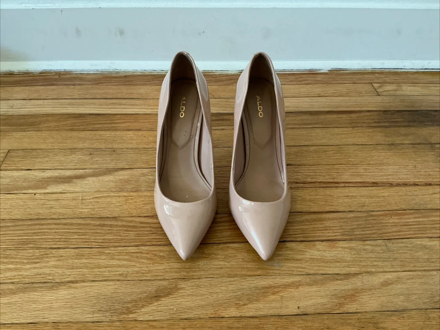 Aldo Beige Patent Leather Heels thumbnail