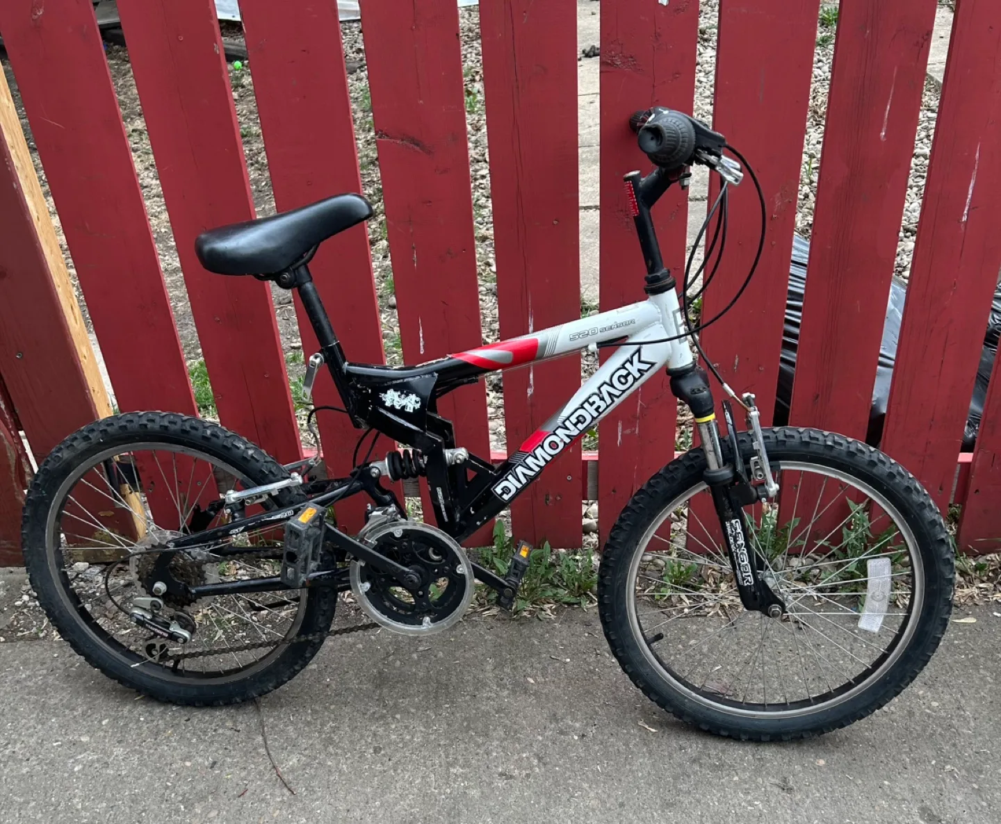 Selling 20 inch bikes and smaller all prices have been reduced thumbnail